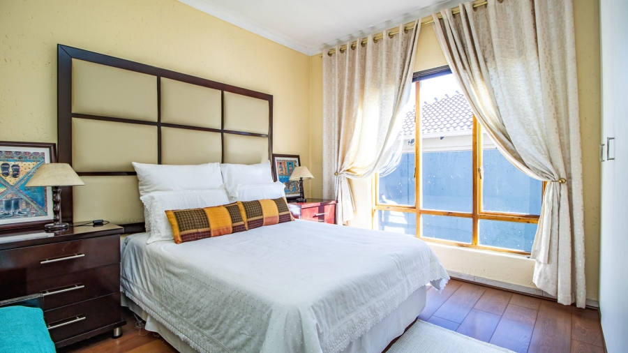 3 Bedroom Property for Sale in Greenstone Hill Gauteng