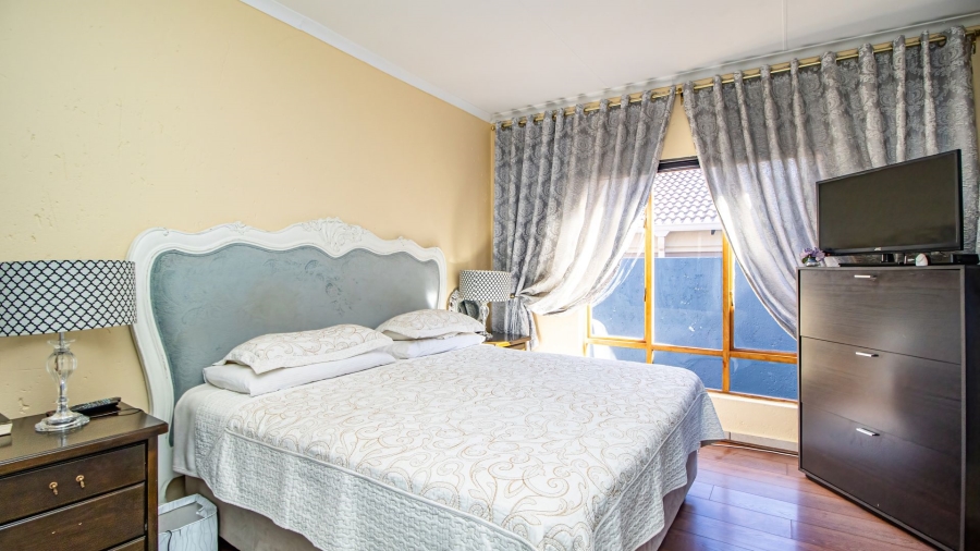 3 Bedroom Property for Sale in Greenstone Hill Gauteng