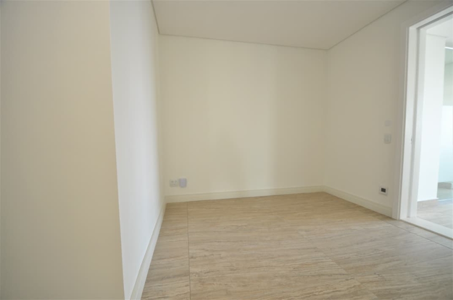 3 Bedroom Property for Sale in Sandown Gauteng