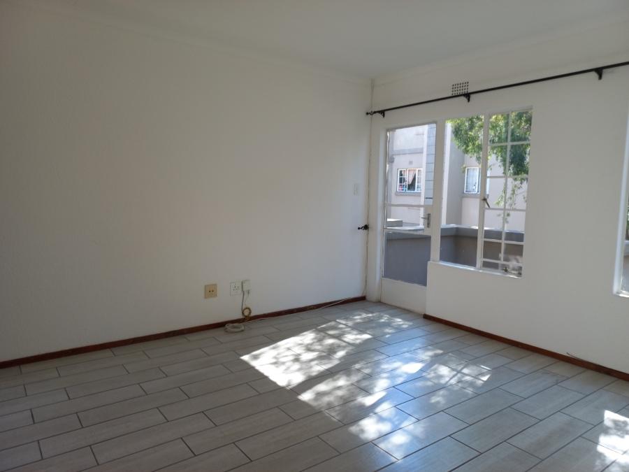 To Let 1 Bedroom Property for Rent in Eden Glen Gauteng