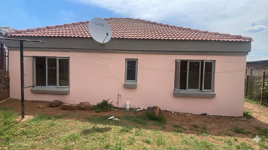 7 Bedroom Property for Sale in Mabopane Unit S Gauteng