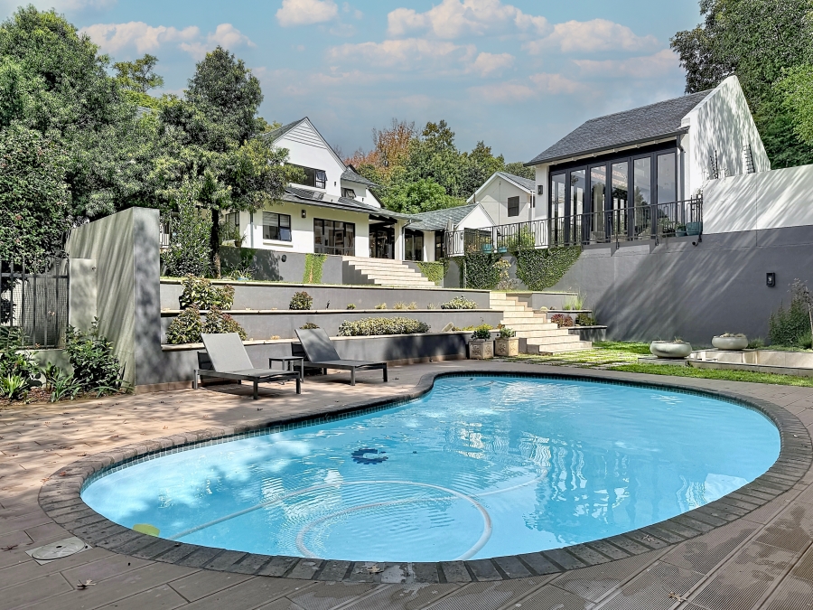 4 Bedroom Property for Sale in Waterkloof Gauteng