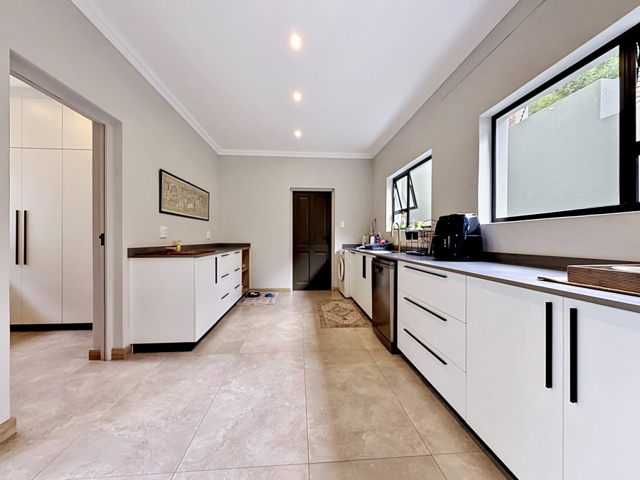 4 Bedroom Property for Sale in Waterkloof Gauteng