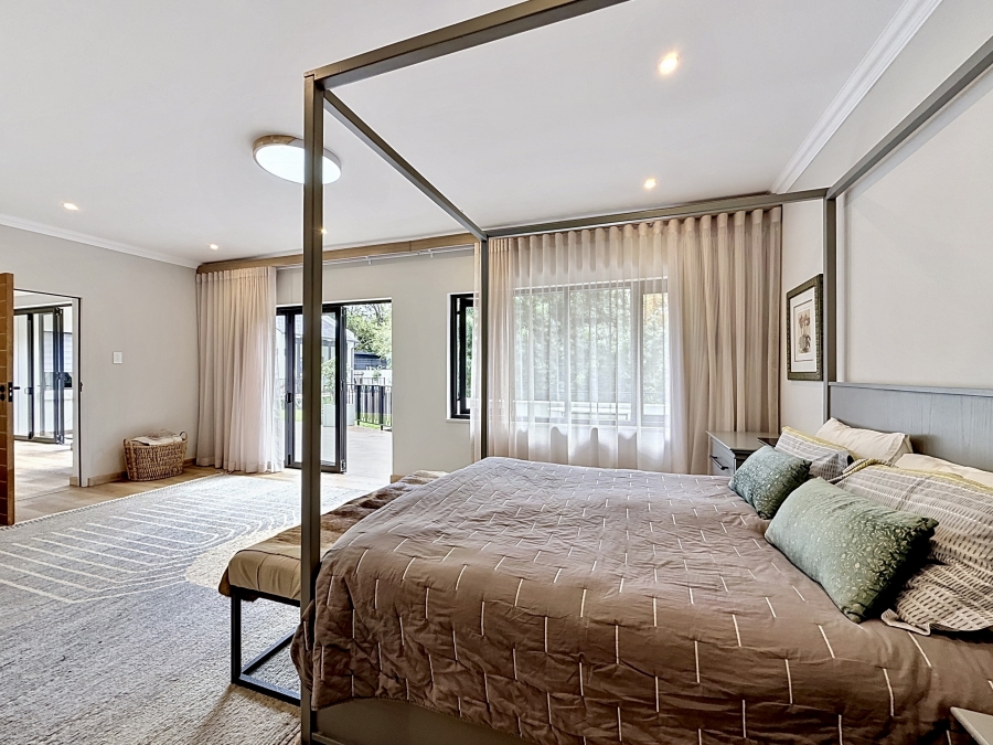 4 Bedroom Property for Sale in Waterkloof Gauteng