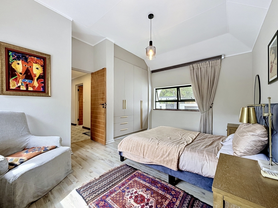 4 Bedroom Property for Sale in Waterkloof Gauteng
