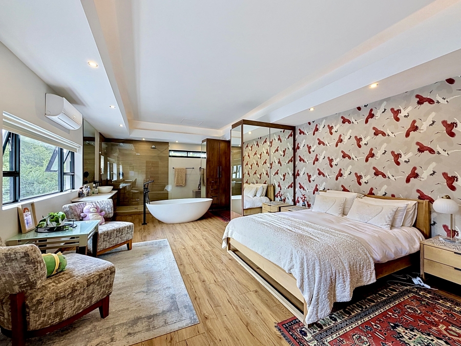 4 Bedroom Property for Sale in Waterkloof Gauteng