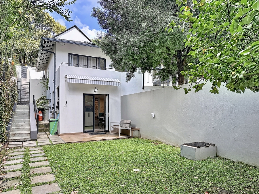4 Bedroom Property for Sale in Waterkloof Gauteng