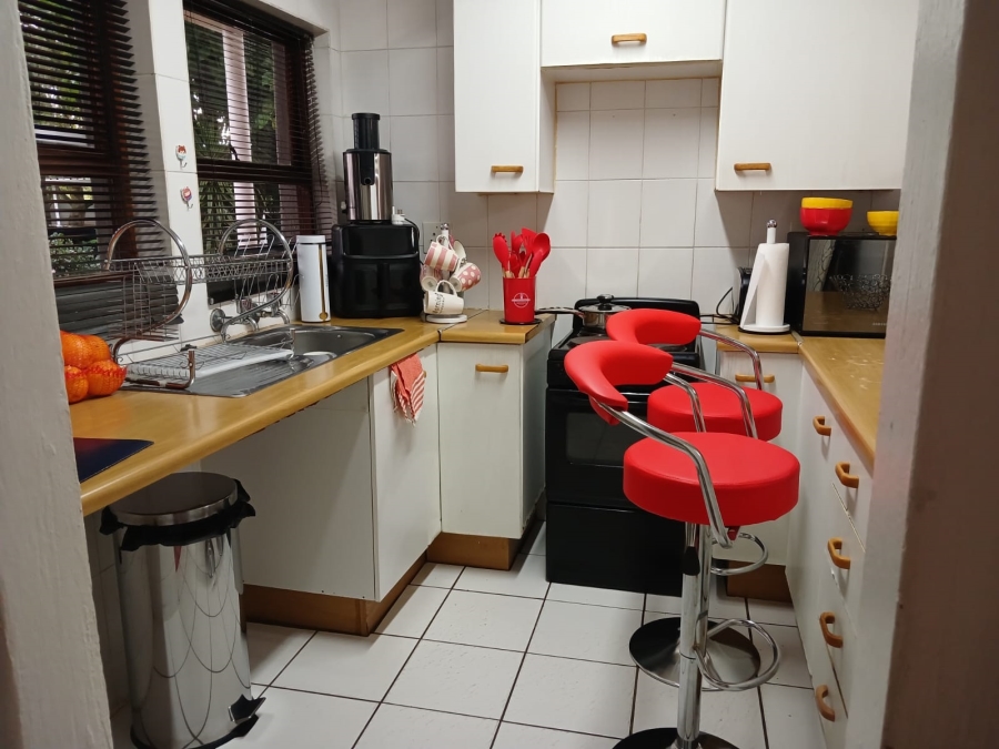 2 Bedroom Property for Sale in Lakefield Gauteng