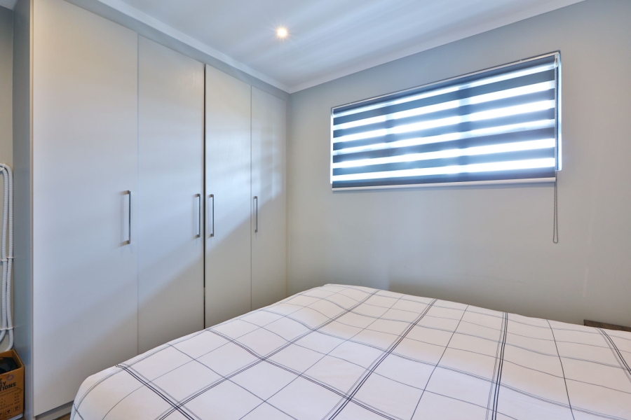 To Let 2 Bedroom Property for Rent in Rosebank Gauteng