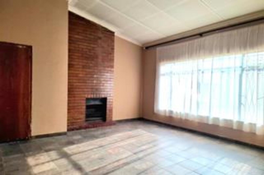4 Bedroom Property for Sale in Sonland Park Gauteng