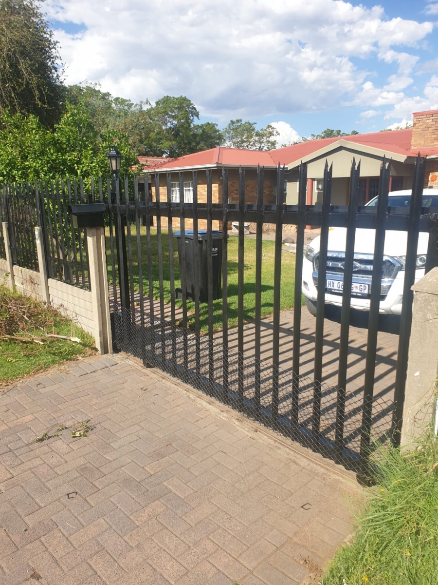 To Let 2 Bedroom Property for Rent in Vanderbijlpark SE 1 Gauteng