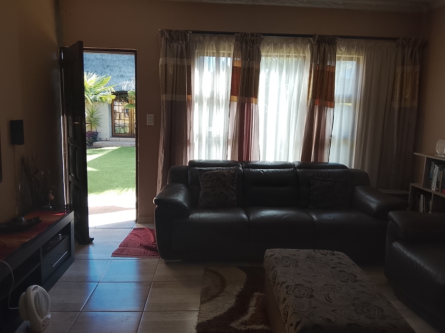 8 Bedroom Property for Sale in Bedworth Park Gauteng