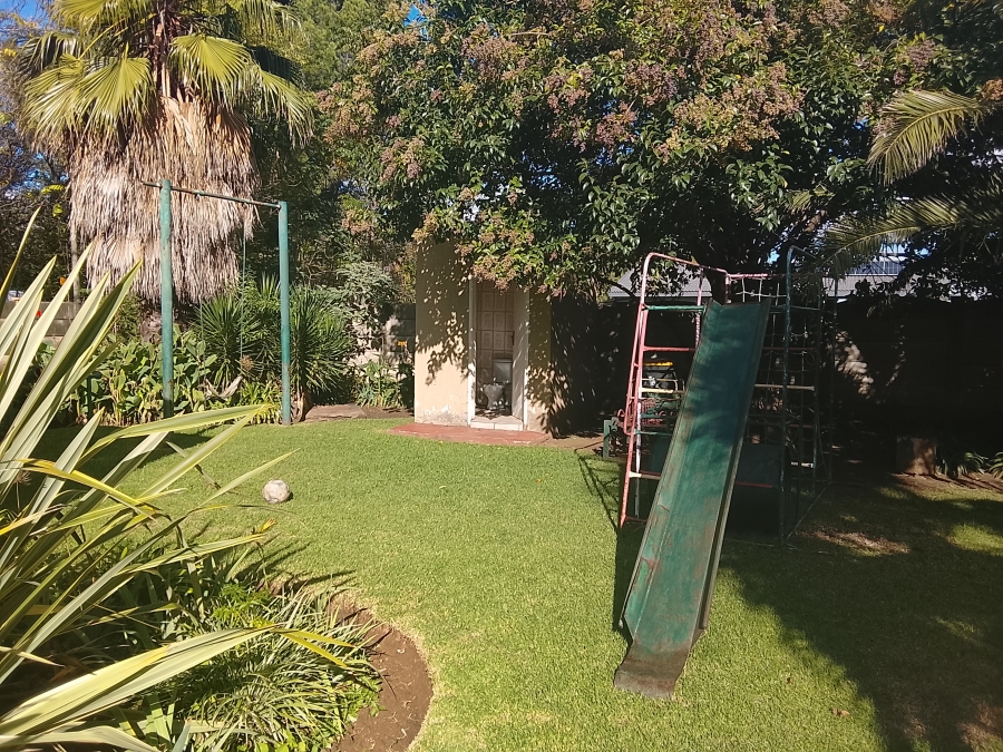 8 Bedroom Property for Sale in Bedworth Park Gauteng
