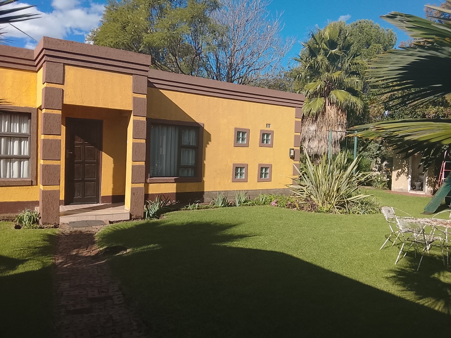 8 Bedroom Property for Sale in Bedworth Park Gauteng