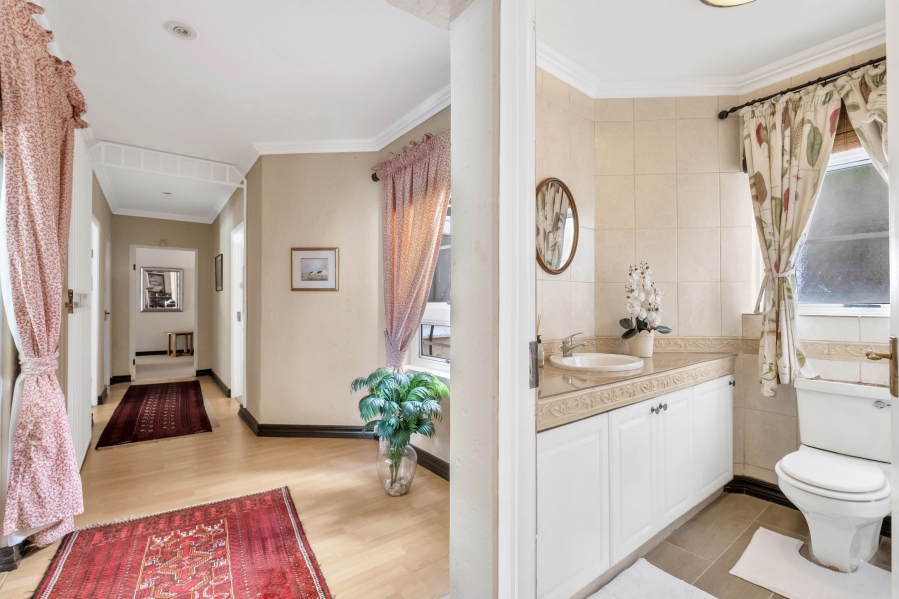 4 Bedroom Property for Sale in Morningside Gauteng