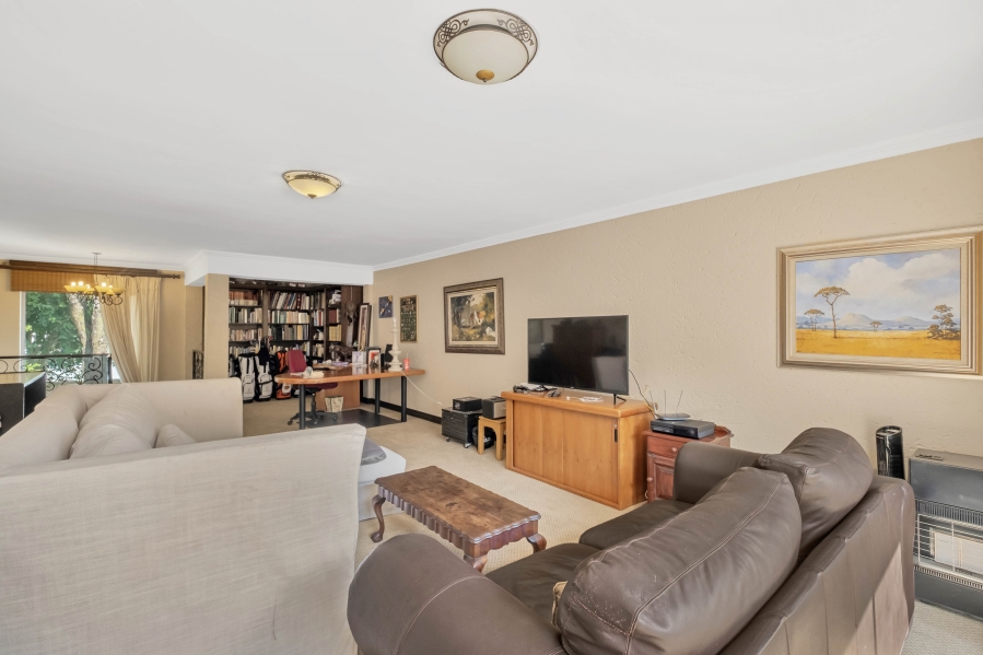 4 Bedroom Property for Sale in Morningside Gauteng