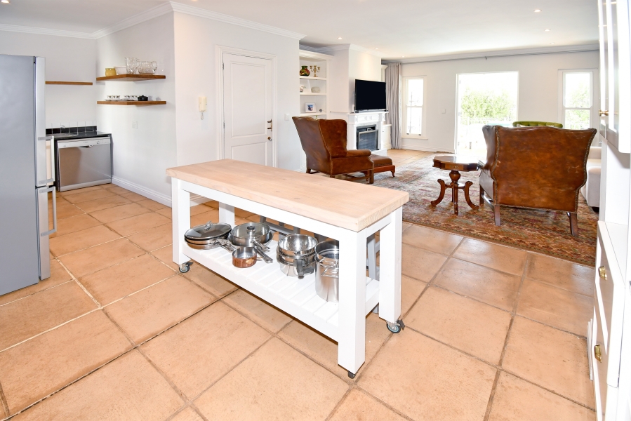 2 Bedroom Property for Sale in Illovo Gauteng