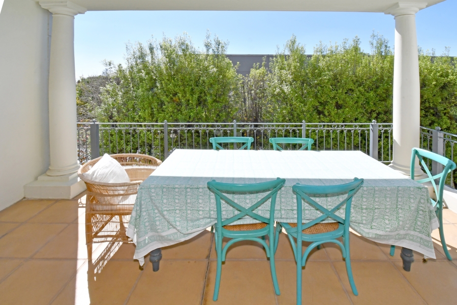 2 Bedroom Property for Sale in Illovo Gauteng