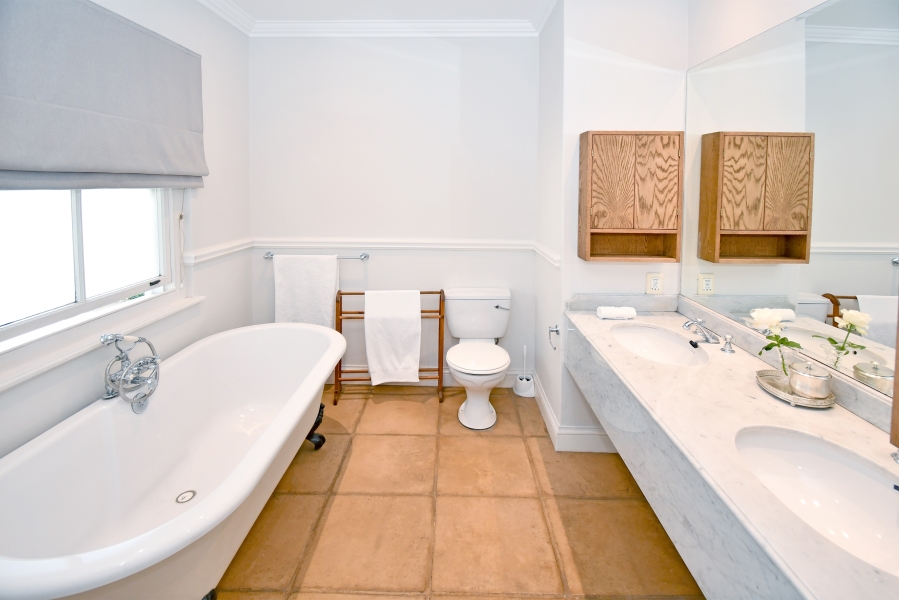 2 Bedroom Property for Sale in Illovo Gauteng