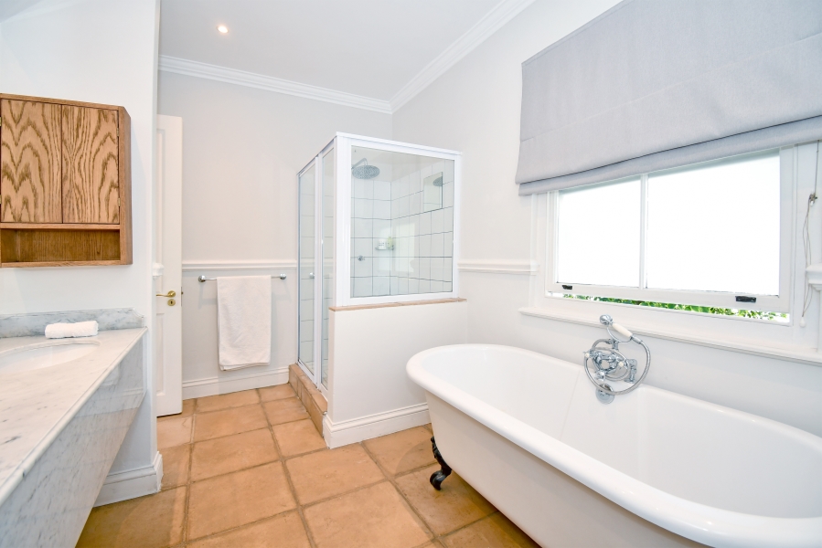 2 Bedroom Property for Sale in Illovo Gauteng