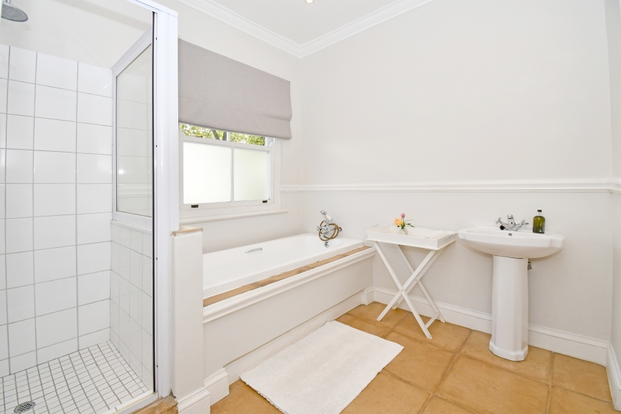 2 Bedroom Property for Sale in Illovo Gauteng