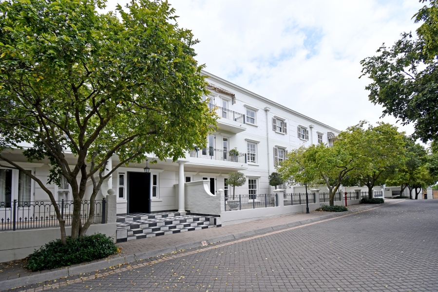 2 Bedroom Property for Sale in Illovo Gauteng