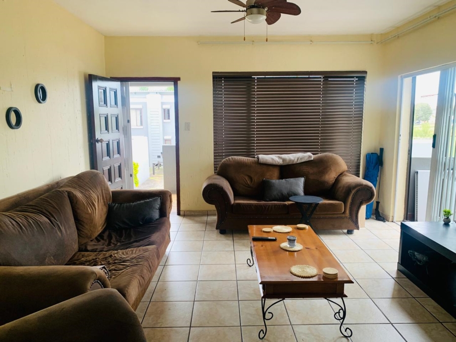 2 Bedroom Property for Sale in Vanderbijlpark SE 2 Gauteng