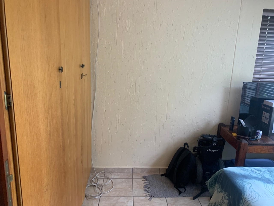 2 Bedroom Property for Sale in Vanderbijlpark SE 2 Gauteng
