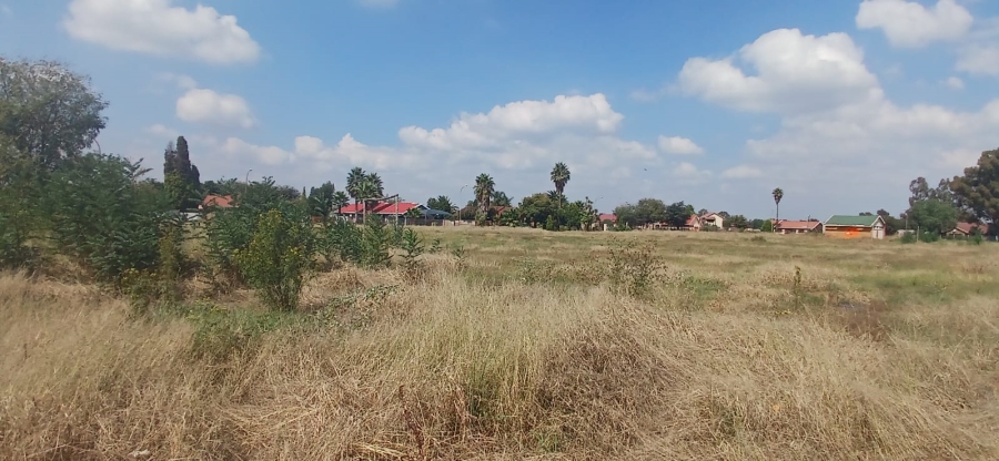 0 Bedroom Property for Sale in Unitas Park Gauteng