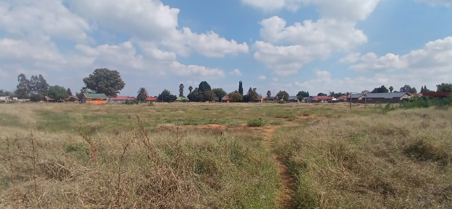 0 Bedroom Property for Sale in Unitas Park Gauteng