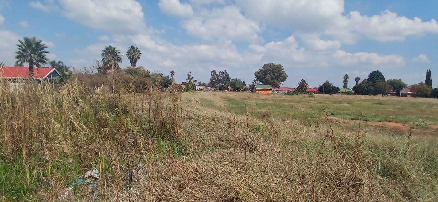 0 Bedroom Property for Sale in Unitas Park Gauteng