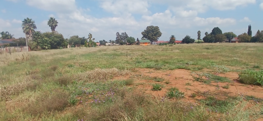 0 Bedroom Property for Sale in Unitas Park Gauteng
