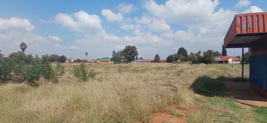 0 Bedroom Property for Sale in Unitas Park Gauteng