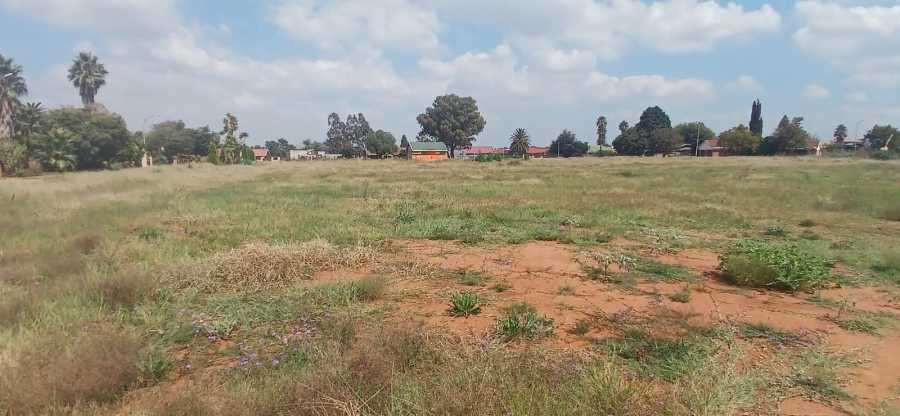 0 Bedroom Property for Sale in Unitas Park Gauteng