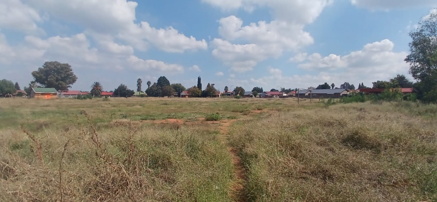 0 Bedroom Property for Sale in Unitas Park Gauteng