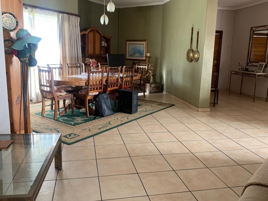 4 Bedroom Property for Sale in Overkruin Gauteng