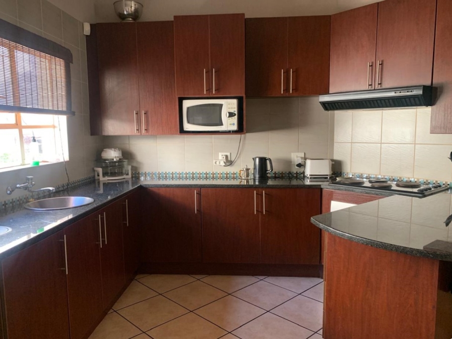 4 Bedroom Property for Sale in Overkruin Gauteng