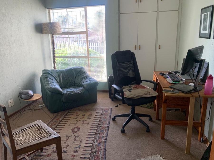 4 Bedroom Property for Sale in Overkruin Gauteng