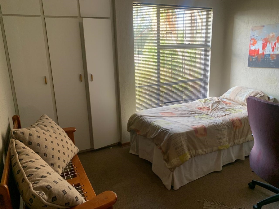 4 Bedroom Property for Sale in Overkruin Gauteng