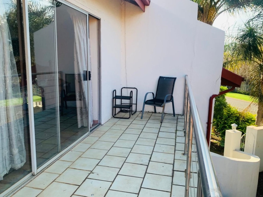 4 Bedroom Property for Sale in Overkruin Gauteng