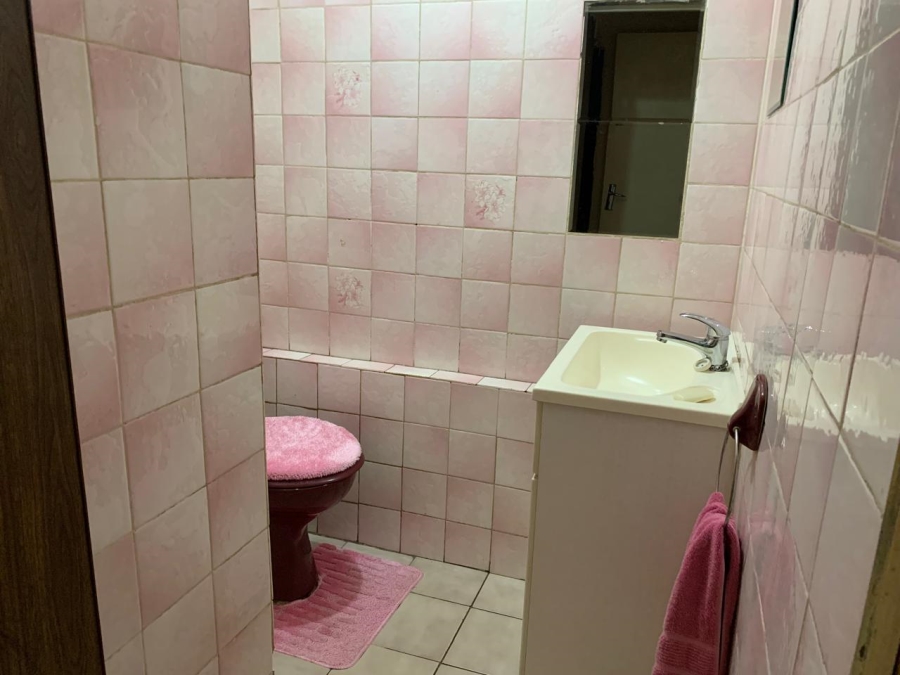 4 Bedroom Property for Sale in Vanderbijlpark CE 2 Gauteng