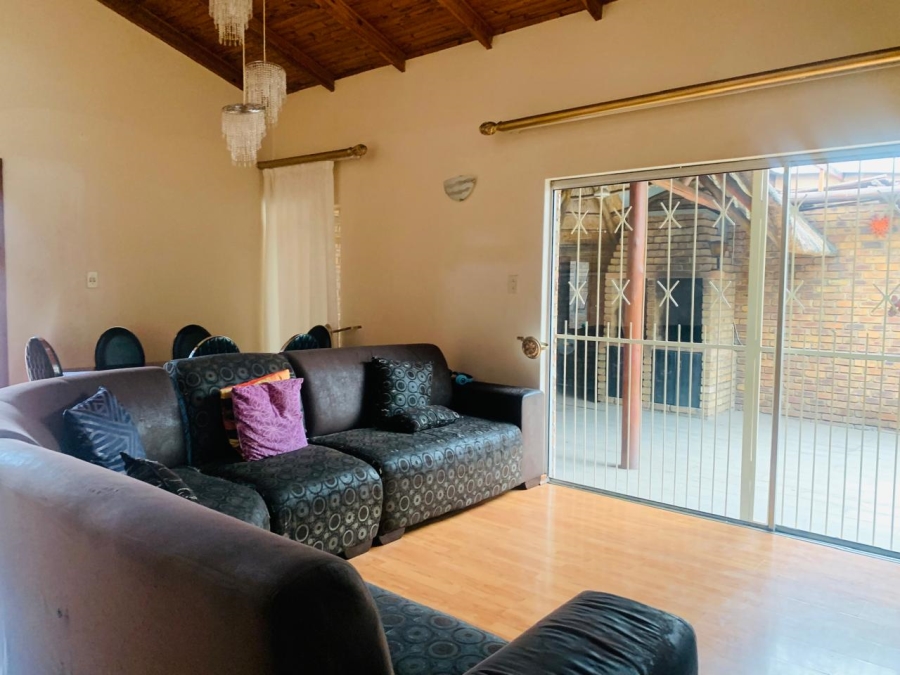 3 Bedroom Property for Sale in Vanderbijlpark CW 3 Gauteng