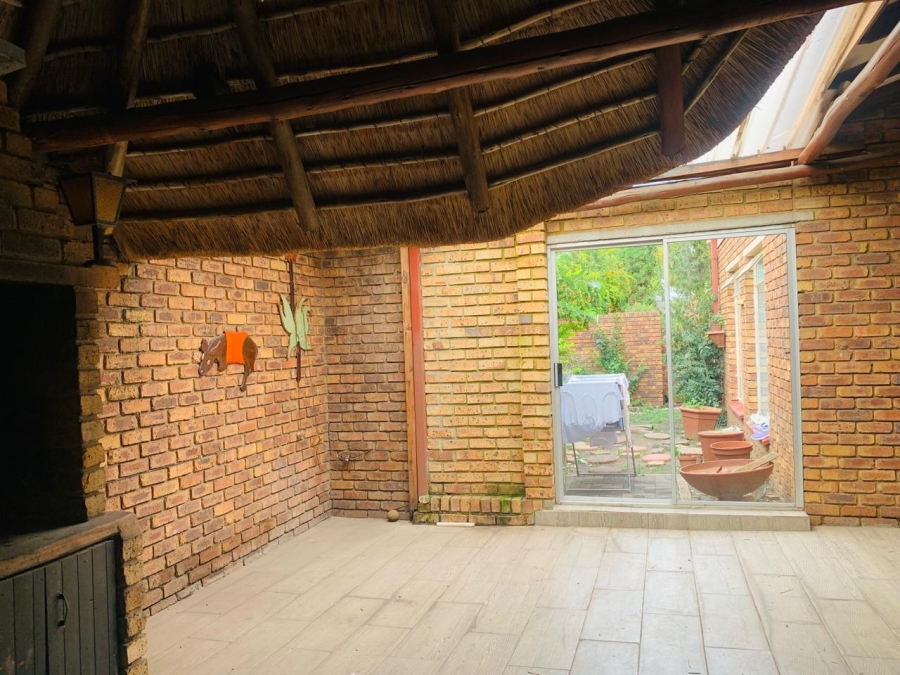 3 Bedroom Property for Sale in Vanderbijlpark CW 3 Gauteng