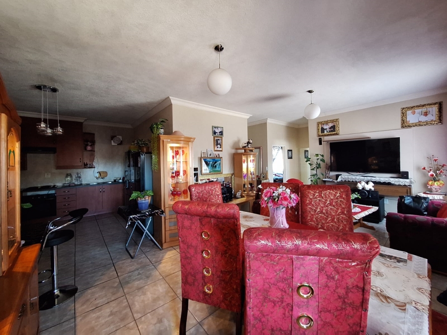2 Bedroom Property for Sale in Bergsig Gauteng