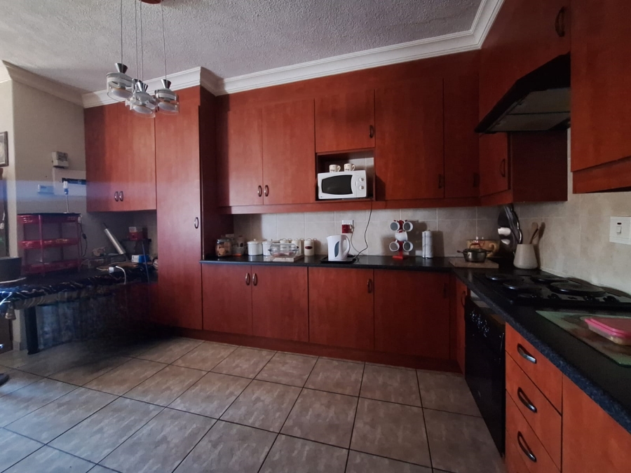 2 Bedroom Property for Sale in Bergsig Gauteng