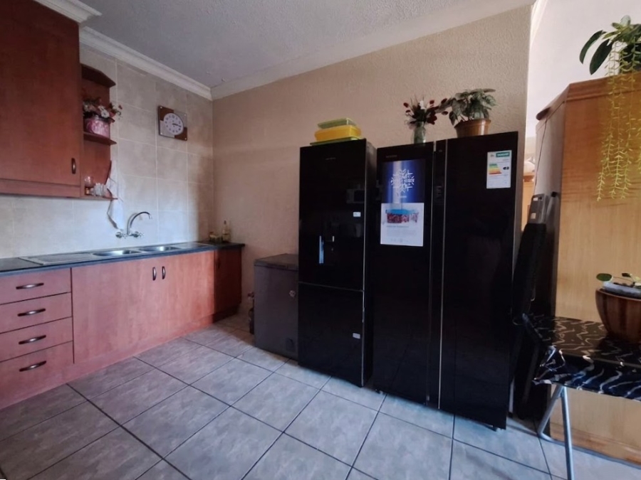 2 Bedroom Property for Sale in Bergsig Gauteng