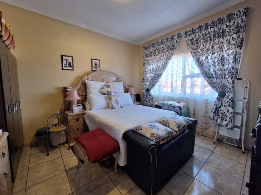2 Bedroom Property for Sale in Bergsig Gauteng