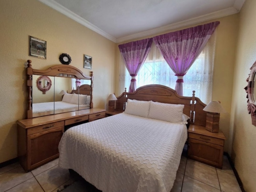 2 Bedroom Property for Sale in Bergsig Gauteng