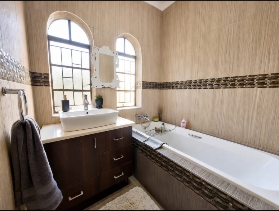 4 Bedroom Property for Sale in Vanderbijlpark SE Gauteng