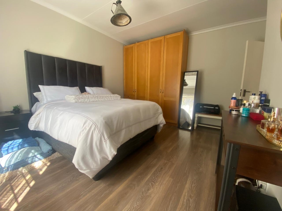 3 Bedroom Property for Sale in Edenvale Central Gauteng